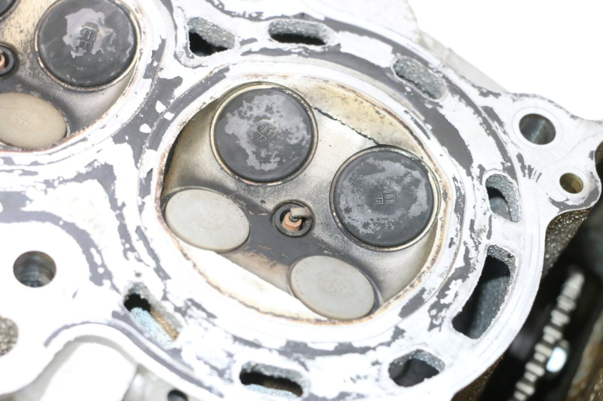 photo de CULATA HONDA FJS SILVER WING SILVERWING 400 (2005 - 2008) - Otra perspectiva