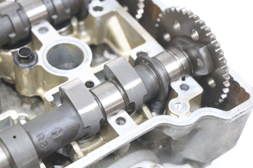 photo de CULATA HONDA FJS SILVERWING SILVER WING 400 (2009 - 2016) - Zoom estado de uso