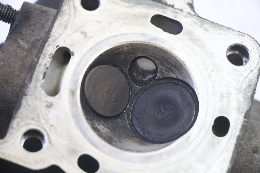 photo de CULATA KYMCO GRAND DINK 125 (2008 - 2014) - Estado de la superficie y material