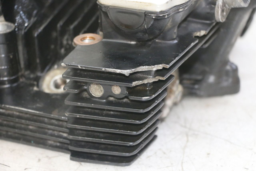 photo de CULATA SUZUKI GS GSE 500 (2001 - 2003) - Detalle de la pieza