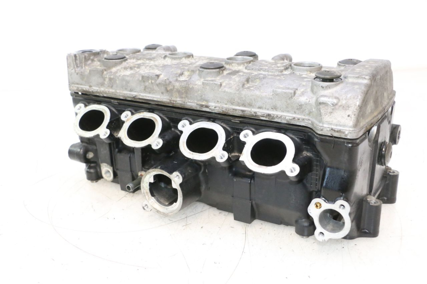 photo de CULATA SUZUKI GSR 600 (2005 - 2012) - Enfoque en la estructura