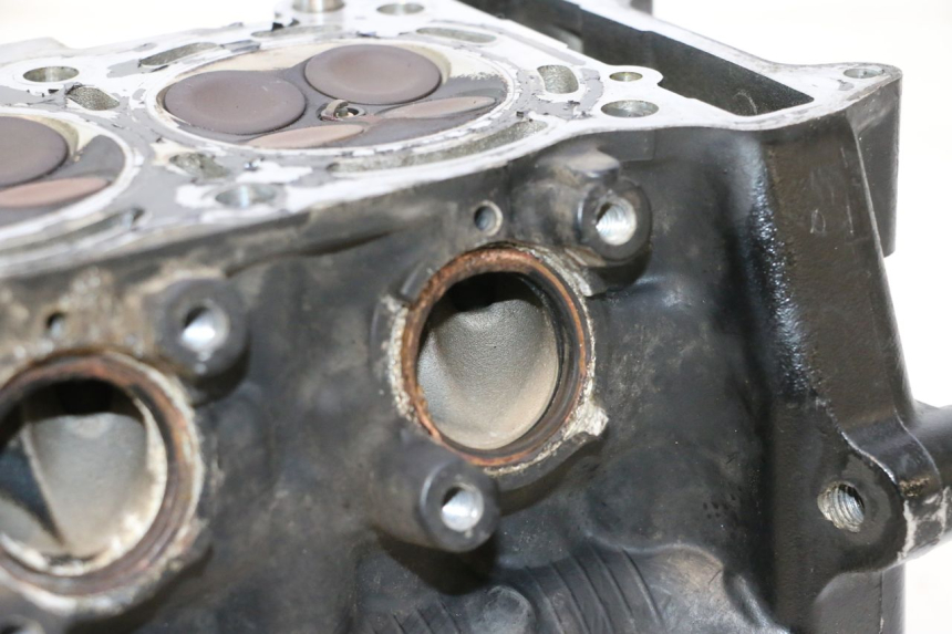 photo de CULATA SUZUKI GSR 600 (2005 - 2012) - Zoom estado de uso