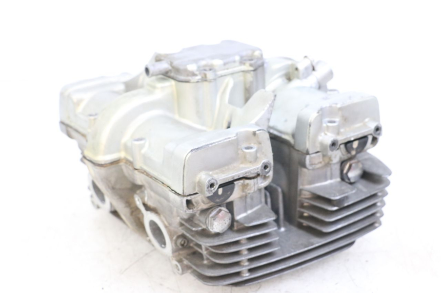 photo de CULATA SUZUKI GSX E 250 (1982 - 1983) - Zoom sobre los componentes