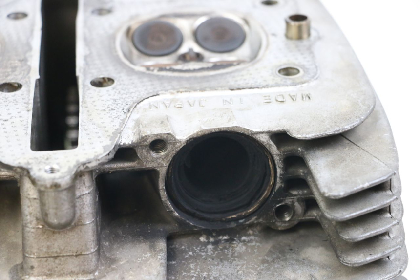 photo de CULATA SUZUKI GSX E 250 (1982 - 1983) - Primer plano técnico