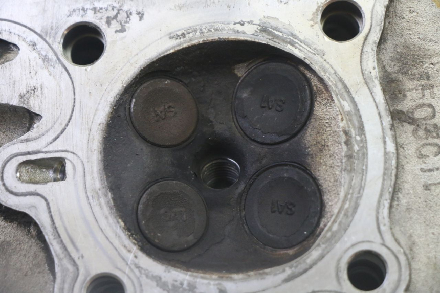 photo de CULATA DAELIM HISTORY 125 (2001 - 2002) - Zoom sobre los componentes