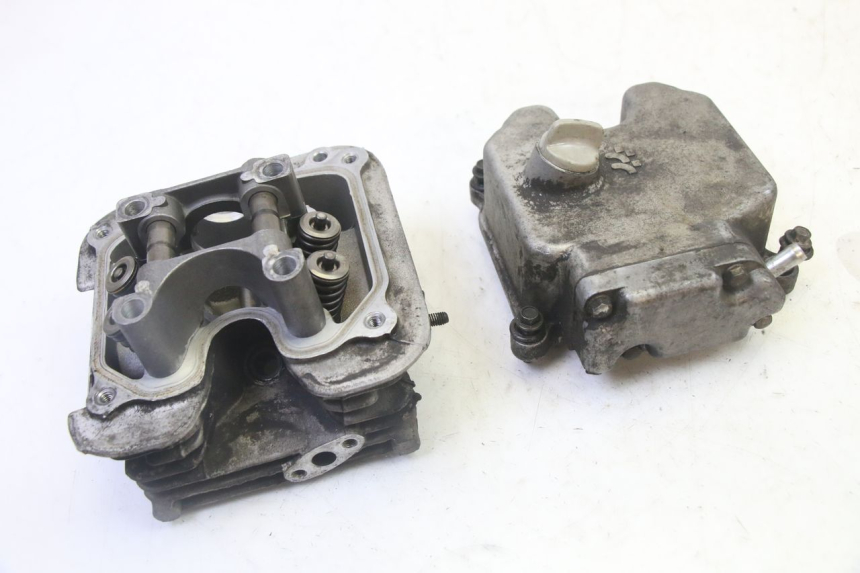 photo de CULATA DAELIM HISTORY 125 (2001 - 2002) - Zoom estado de uso