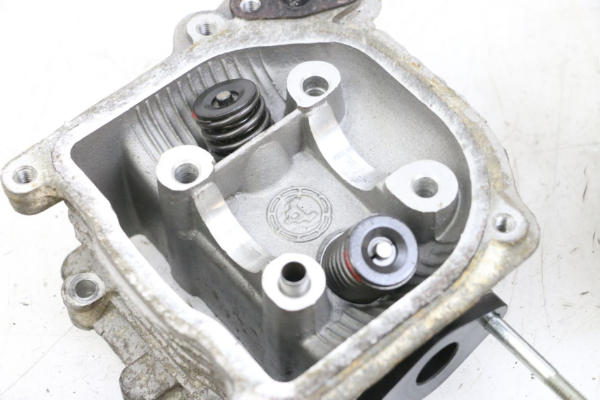 photo de CULATA SPEEDY HT50QT6 50 - Inspección visual detallada