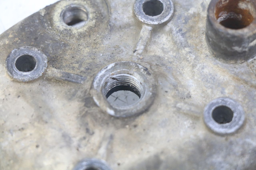 photo de CULATA YAMAHA JOG R LC 50 (2004 - 2014) - Primer plano técnico