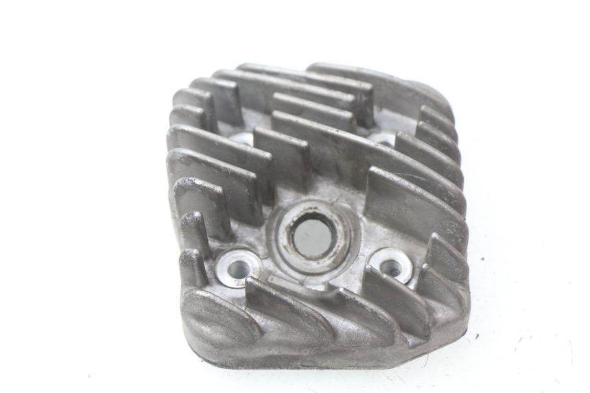 photo de CULATA PEUGEOT KISBEE 2T 50 (2018 - 2022) - Primer plano técnico