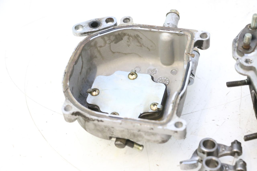 photo de CULATA PEUGEOT KISBEE 4T 50 (2010 - 2017) - Ángulo de visión alternativo