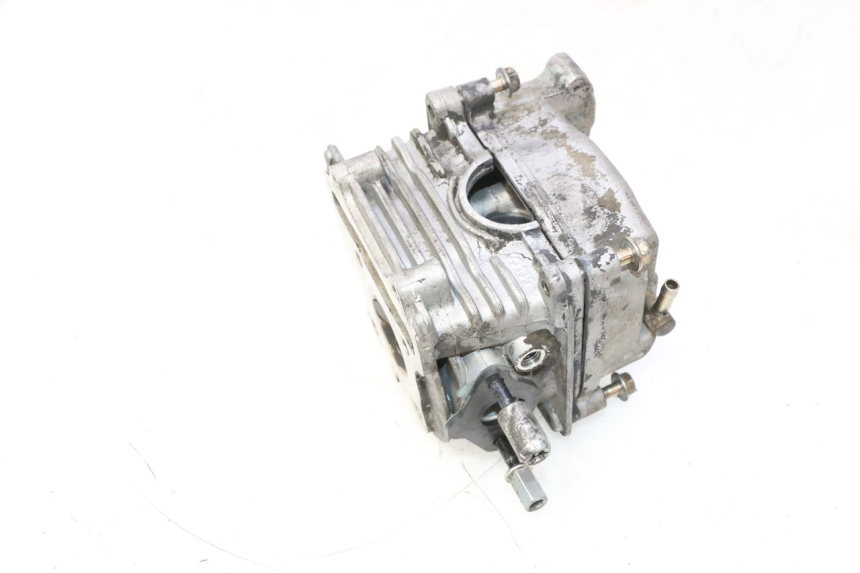 photo de CULATA PEUGEOT KISBEE 4T 50 (2018 - 2022) - Detalle de la pieza