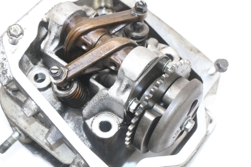 photo de CULATA RENAULT KOURANOS 125 (2001 - 2004) - Detalles de los puntos de fijación