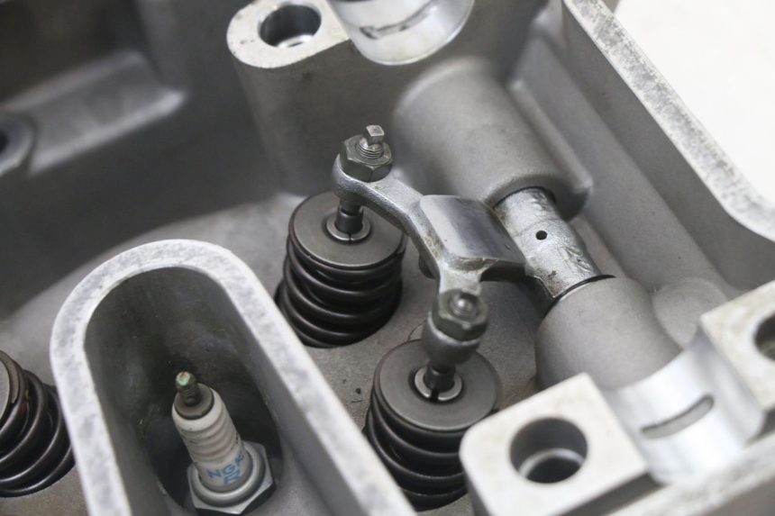 photo de CULATA KYMCO XCITING 500 (2007 - 2010) - Características distintivas