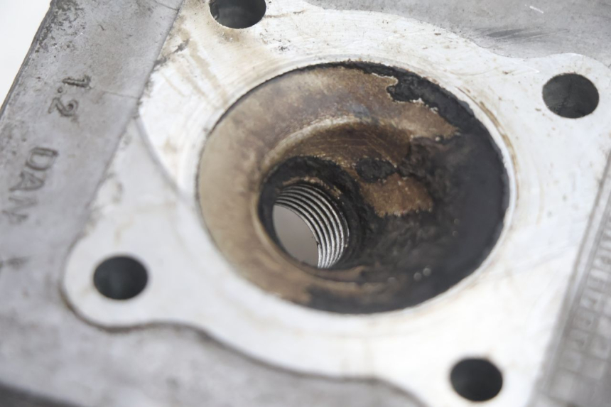 photo de CULATA PEUGEOT LUDIX ONE 50 (2004 - 2006) - Primer plano técnico