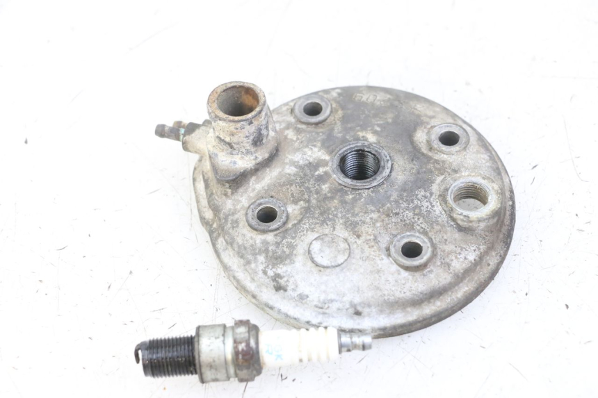 photo de CULATA MBK X-LIMIT XLIMIT 50 (2007 - 2012) - Detalles de los puntos de fijación