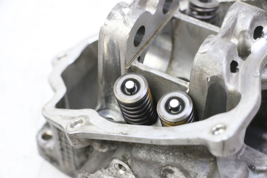 photo de CULATA PIAGGIO MP3 RL 250 (2006 - 2010) - Primer plano de alta resolución