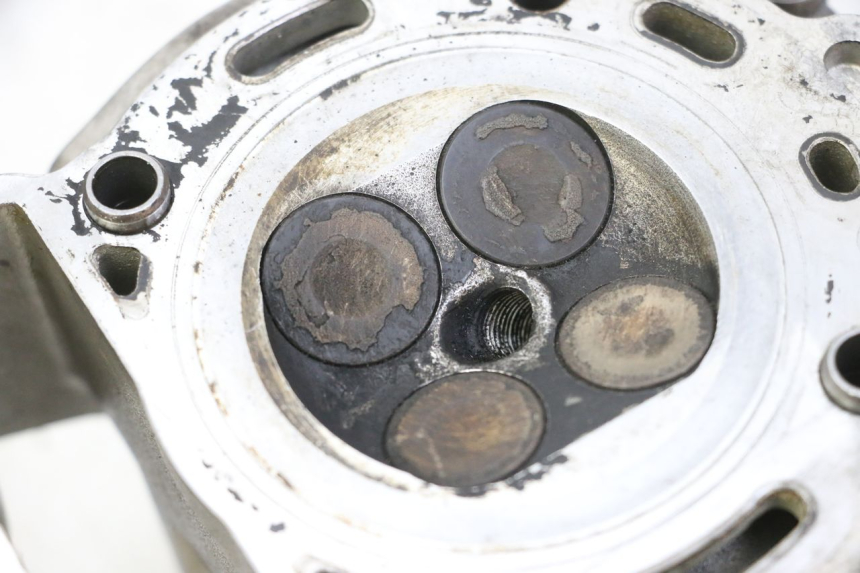 photo de CULATA PIAGGIO MP3 RL 250 (2006 - 2010) - Estado de la superficie y material