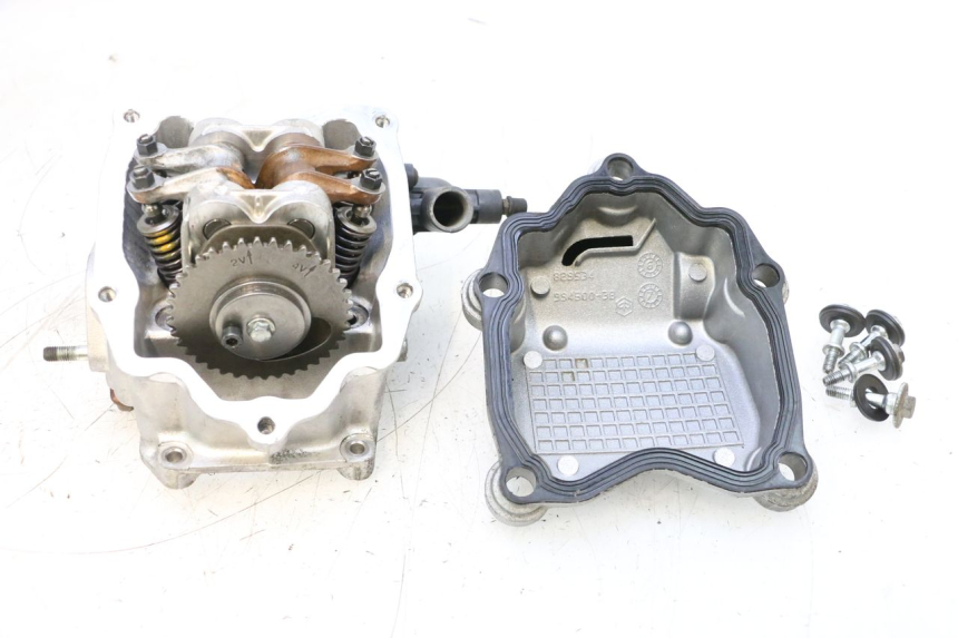 photo de CULATA PIAGGIO MP3 125 (2006 - 2014) - Primer plano técnico
