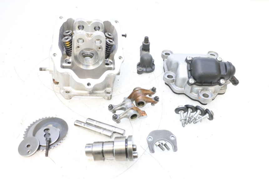 photo de CULATA PIAGGIO MP3 125 (2006 - 2014) - Estado de la superficie y material