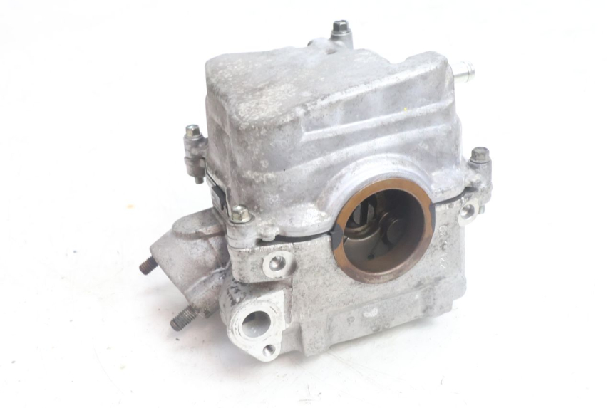 photo de CULATA YAMAHA N-MAX NMAX 125 (2021 - 2024) - Zoom estado de uso