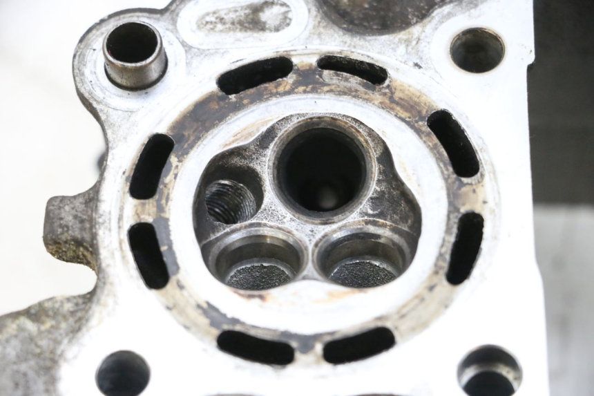 photo de CULATA YAMAHA NEOS NEO'S 4T 50 (2008 - 2016) - Zoom estado de uso