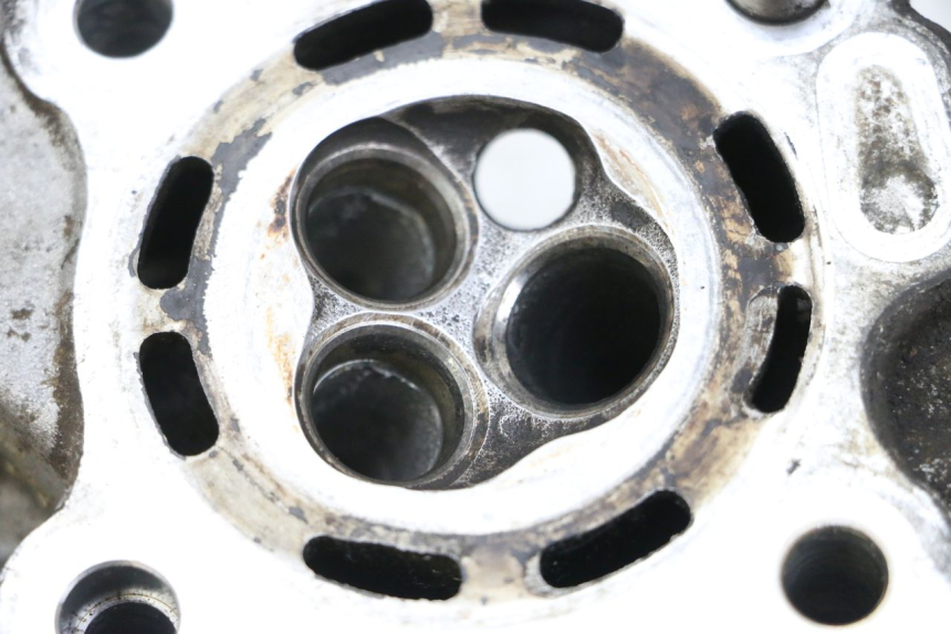 photo de CULATA YAMAHA NEOS NEO'S 4T 50 (2008 - 2016) - Otra perspectiva