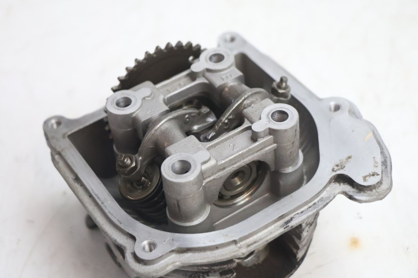 photo de CULATA KYMCO LIKE 4T 50 (2019 - 2025) - Enfoque en la estructura
