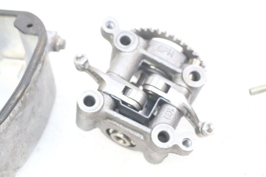 photo de CULATA HONDA NHX LEAD 110 (2008 - 2010) - Características distintivas