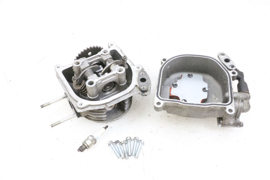 photo de CULATA JM MOTORS OLDIES 4T 50 (2010 - 2020) - Marcados y referencias originales