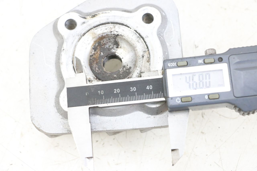 photo de CULATA MBK OVETTO ONE 2T 50 (2013 - 2017) - Detalle de la pieza