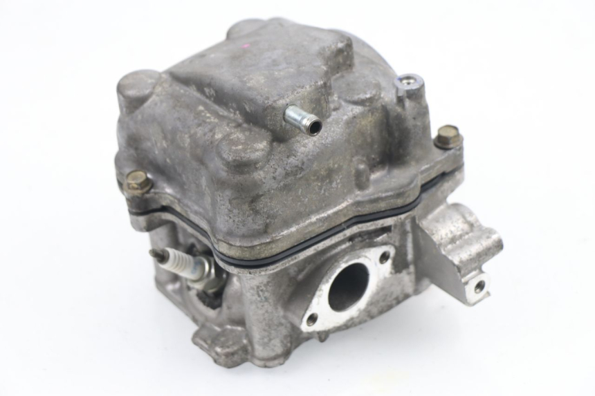 photo de CULATA HONDA PCX (JF28) 125 (2009 - 2011) - Detalles de los puntos de fijación