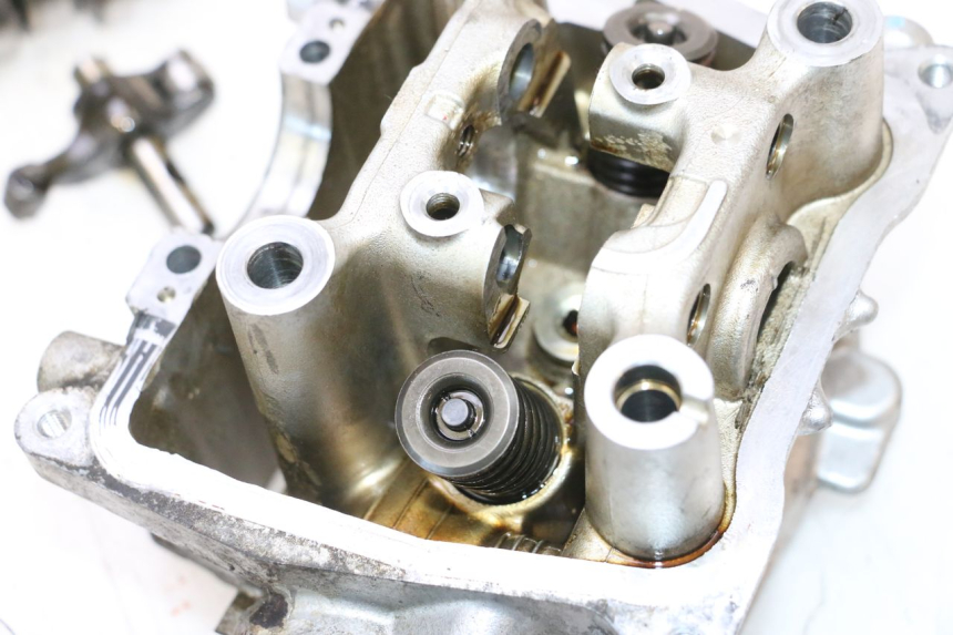 photo de CULATA HONDA PCX (JF57/JF64) 125 (2014 - 2018) - Ángulo de visión alternativo