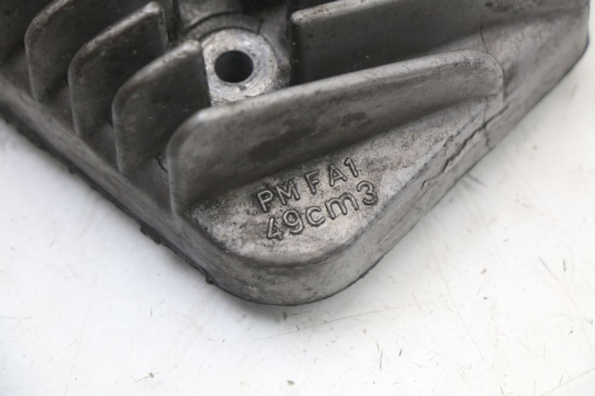 photo de CULATA PEUGEOT ELYSTAR 50 (2002 - 2014) - Primer plano técnico