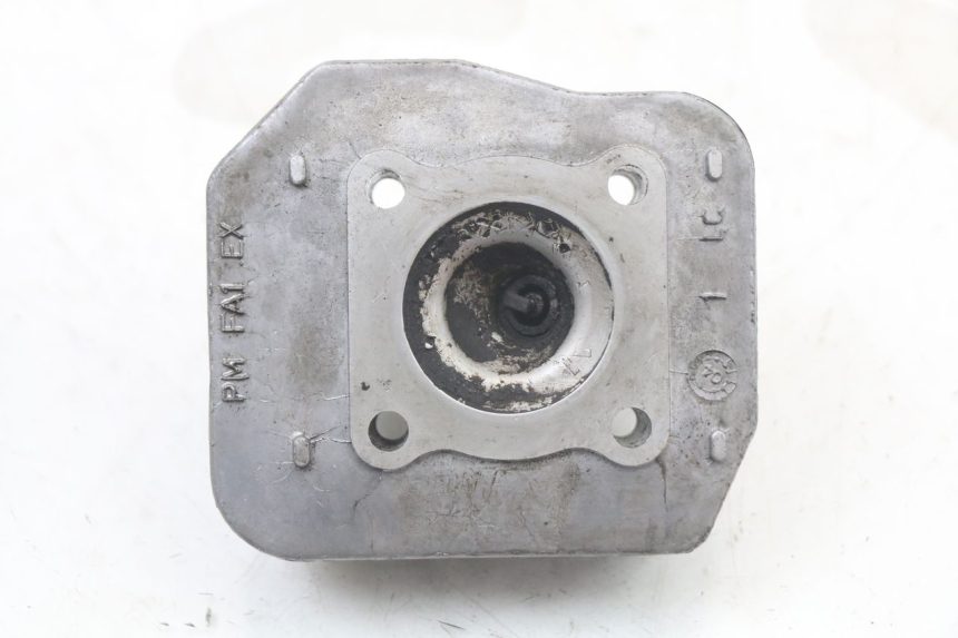 photo de CULATA PEUGEOT LUDIX 50 (2005 - 2007) - Primer plano técnico