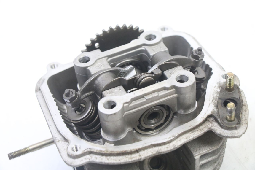 photo de CULATA PEUGEOT VIVACITY 125 (2010 - 2017) - Primer plano de alta resolución