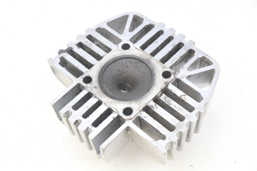 photo de CULATA YAMAHA PW 80 (1983 - 2014) - Primer plano técnico