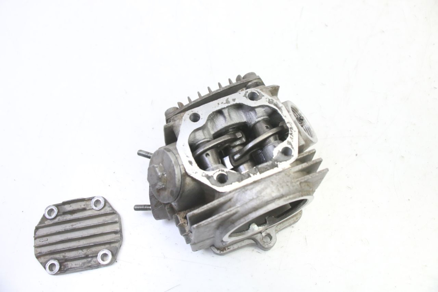 photo de CULATA APOLLO RFZ 125 - Enfoque en la estructura