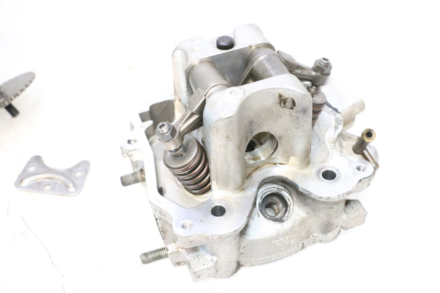 photo de CULATA PEUGEOT SATELIS COMPRESSOR K15 125 (2006 - 2009) - Detalle de la pieza