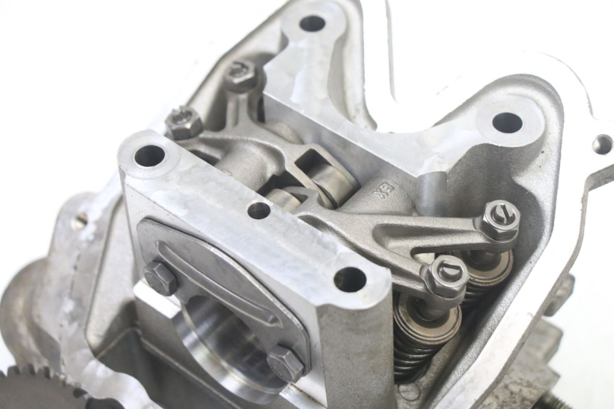 photo de CULATA PEUGEOT SATELIS 125 (2013 - 2018) - Otra vista del artículo