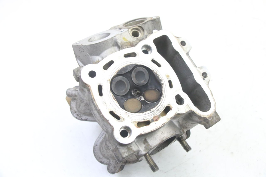 photo de CULATA PEUGEOT SATELIS 125 (2013 - 2018) - Características distintivas