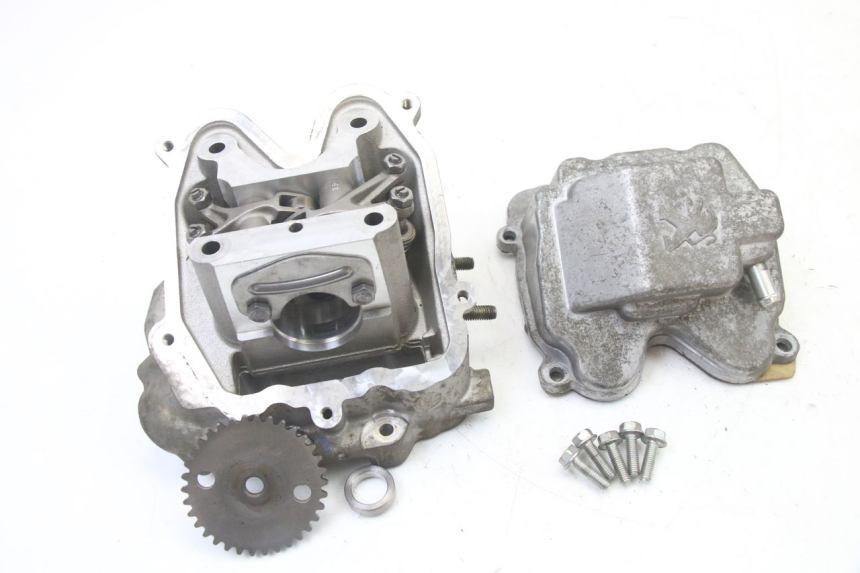 photo de CULATA PEUGEOT SATELIS 125 (2013 - 2018) - Marcados y referencias originales