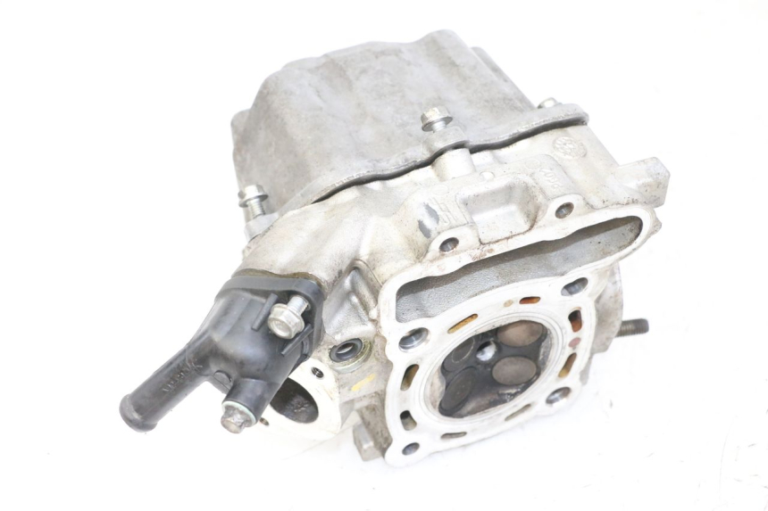 photo de CULATA PEUGEOT SATELIS 125 (2013 - 2018) - Zoom estado de uso