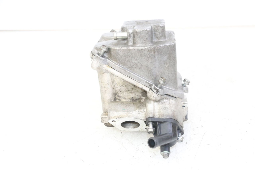 photo de CULATA PEUGEOT SATELIS 125 (2013 - 2018) - Otra perspectiva