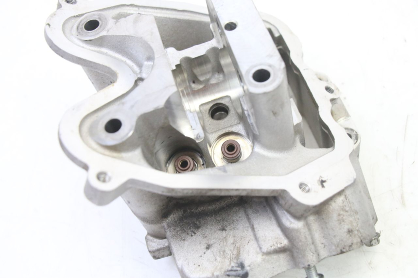 photo de CULATA PEUGEOT SATELIS 125 (2013 - 2018) - Recambio usado revisado