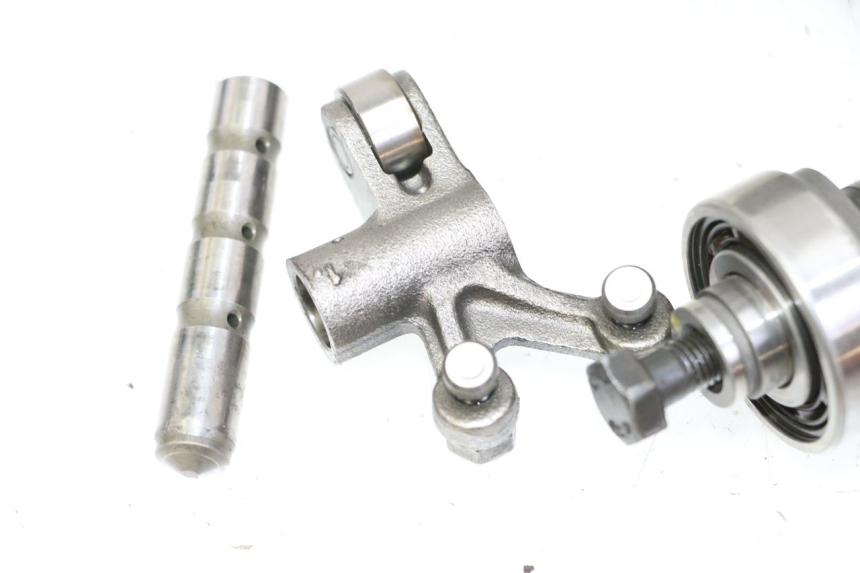 photo de CULATA PEUGEOT SATELIS 125 (2013 - 2018) - Zoom estado de uso