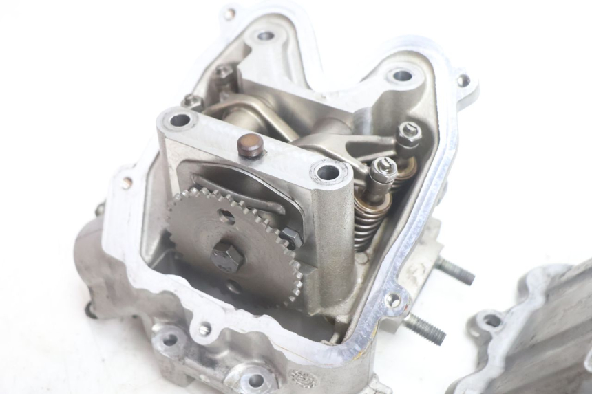 photo de CULATA PEUGEOT SATELIS 125 (2006 - 2009) - Detalle de la pieza
