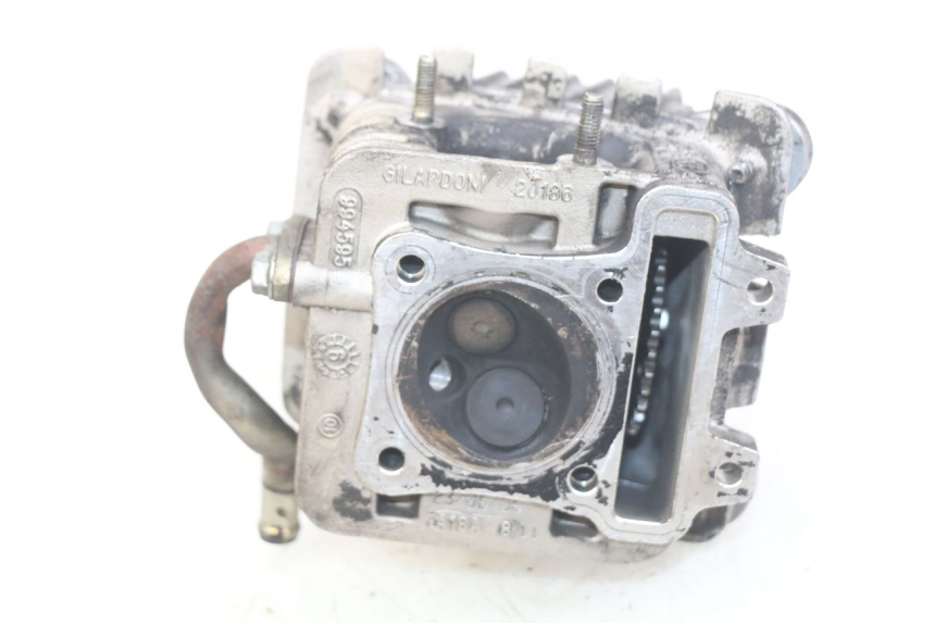 photo de CULATA APRILIA SCARABEO 100 (2003 - 2012) - Detalles de los puntos de fijación