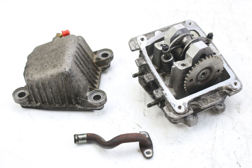 photo de CULATA APRILIA SCARABEO 100 (2003 - 2012) - Detalles de los puntos de fijación