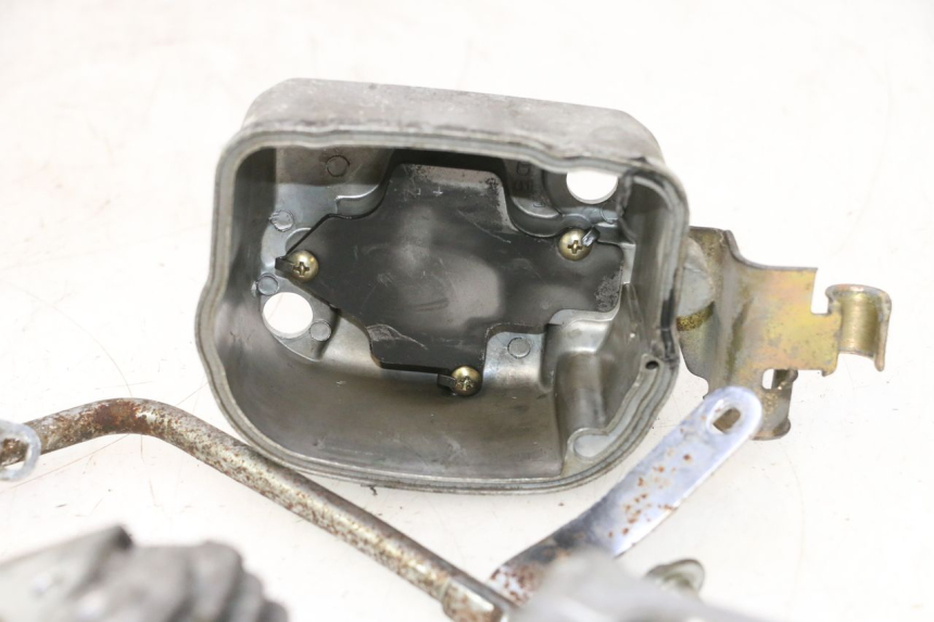 photo de CULATA HONDA SCV LEAD 100 (2003 - 2007) - Enfoque en la estructura