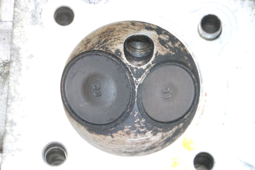 photo de CULATA HONDA SCV LEAD 100 (2003 - 2007) - Detalle de la pieza